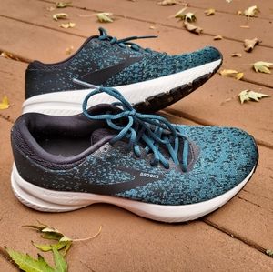 Brooks Launch Sparkly Green Sneaker Running Shoes womens Size 7